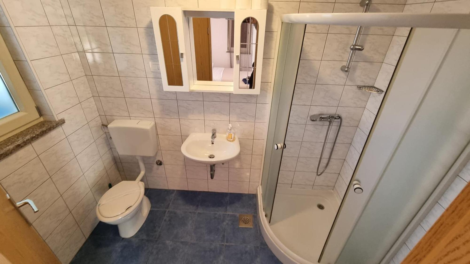 Apartmani Barbara เบรอเซส ภายนอก รูปภาพ
